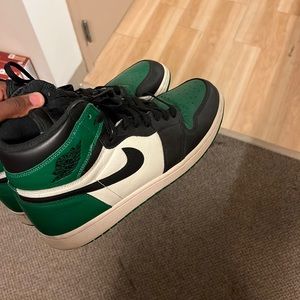 Jordan 1 OG Pine Green